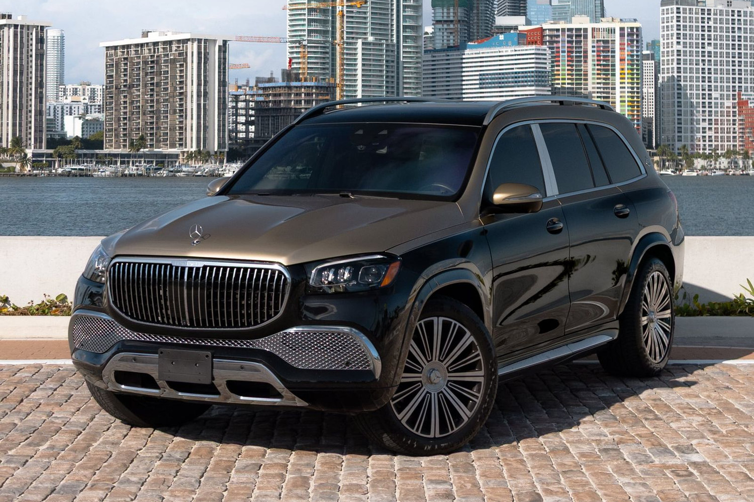 Maybach GLS 600 front